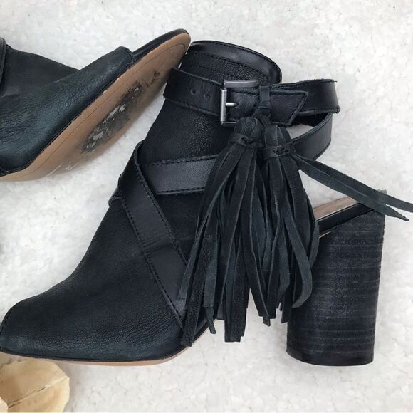 Sam Edelman Vermont Black Leather Peep Toe Cross Strap Tassel Ankle Boot - Picture 6 of 16